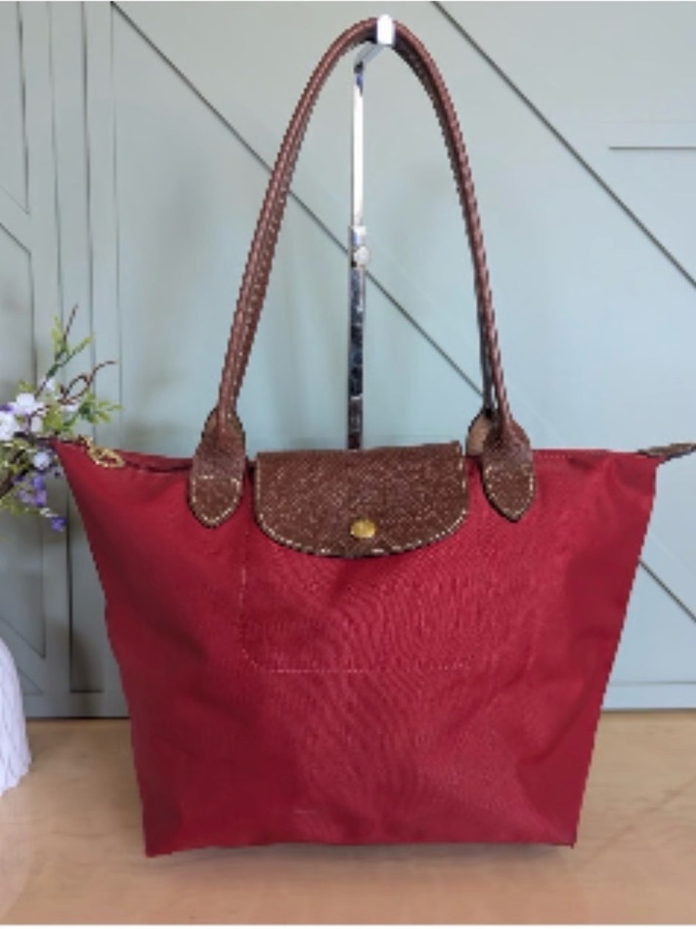 Classic Red Tote with Brown Trim - Women's Shoulder Bag